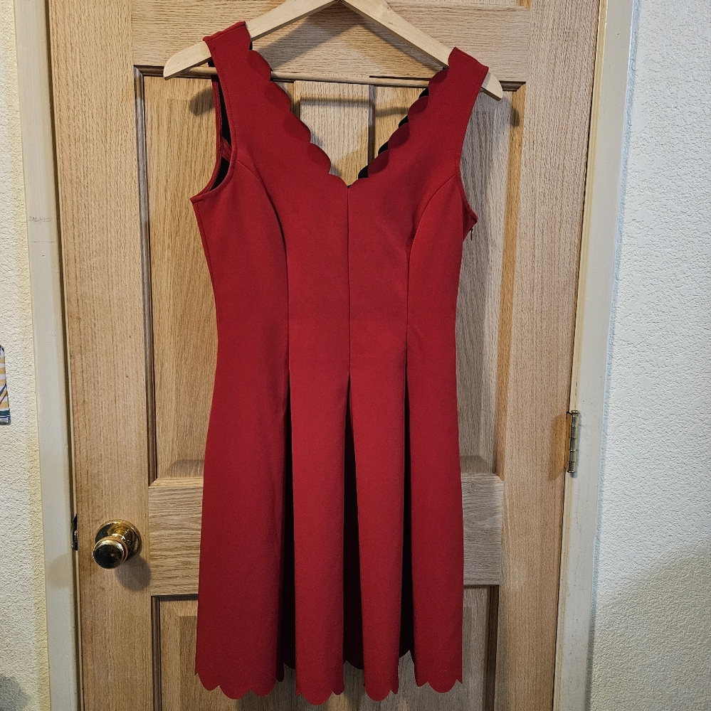 Size 6 Red Scalloped Fit Flare Pocket Dress